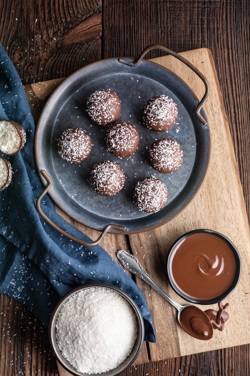 3 Ingredient Coconut Truffles