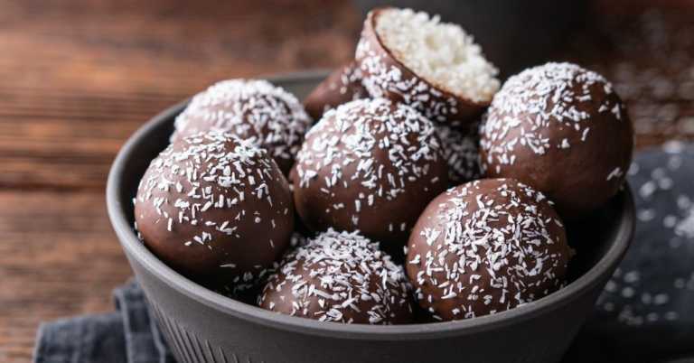 3 Ingredient Coconut Truffles