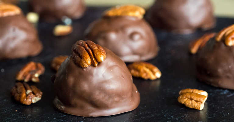 Kentucky Bourbon Balls