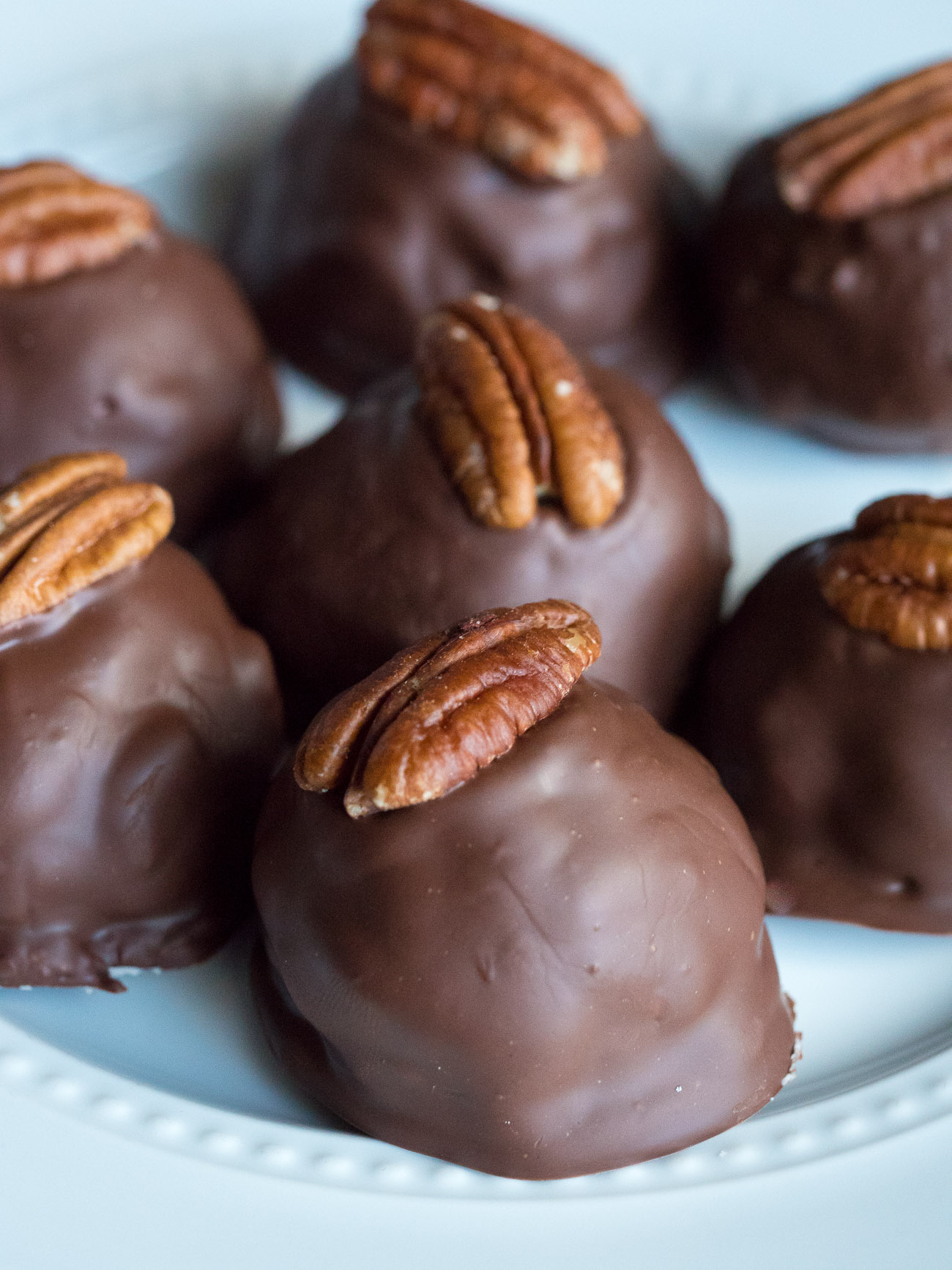 Kentucky Bourbon Balls  The Kitchen is My Playground