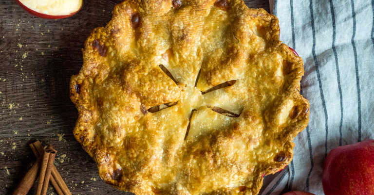 Spiced Chai Apple Pie