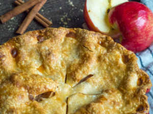 Spiced Chai Apple Pie | 12 Tomatoes