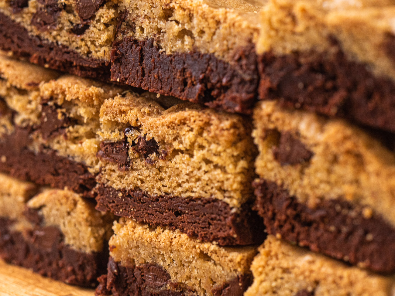 Chocolate Brookie Bars