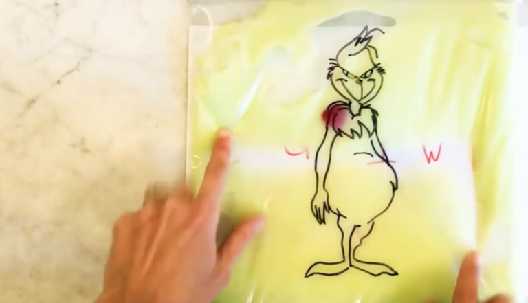 This DIY ‘Grinch’ Sensory Bag Is Festive And Educational