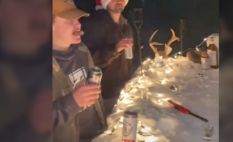 People Are Jealous Of This Family’s DIY Backyard Snow Bar