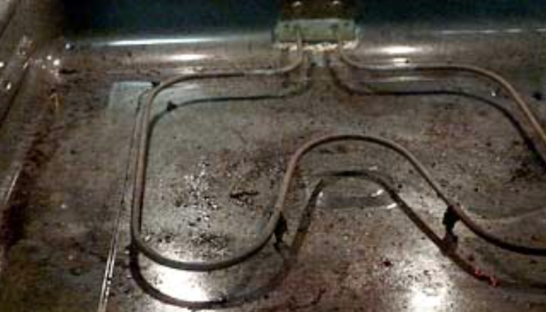 Pinterest DIY Oven Cleaner Will Make Your Stove Shine