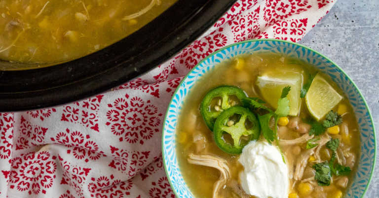 Slow Cooker White Chicken Chili