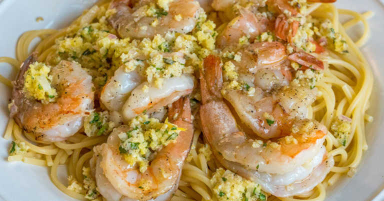 Ina Garten’s Baked Shrimp Scampi