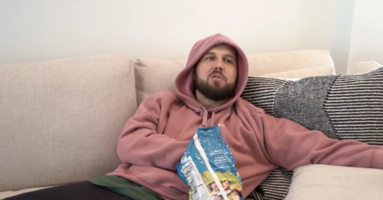 Comedian Perfectly Captures The Five Phases Of Dieting