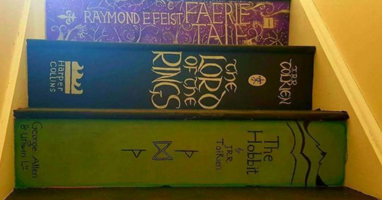 Woman Hand-Paints Her Staircase To Look Like Her Favorite Books
