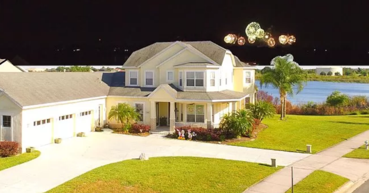 This House For Sale In Florida Is Every DisneyLover’s Dream 12 Tomatoes