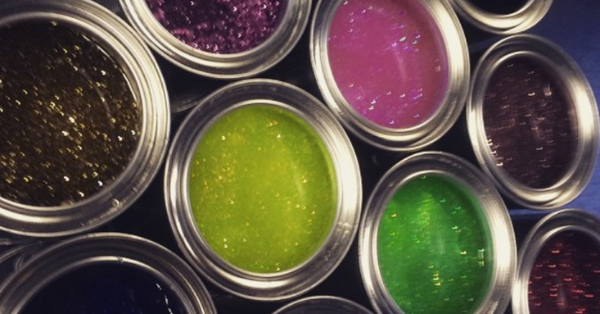 Sparkle Up Your Home With Glitter Grout