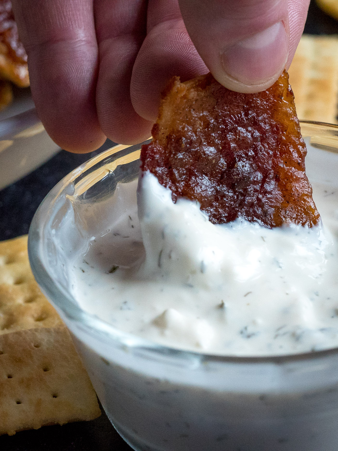 Candied Bacon Crackers-image