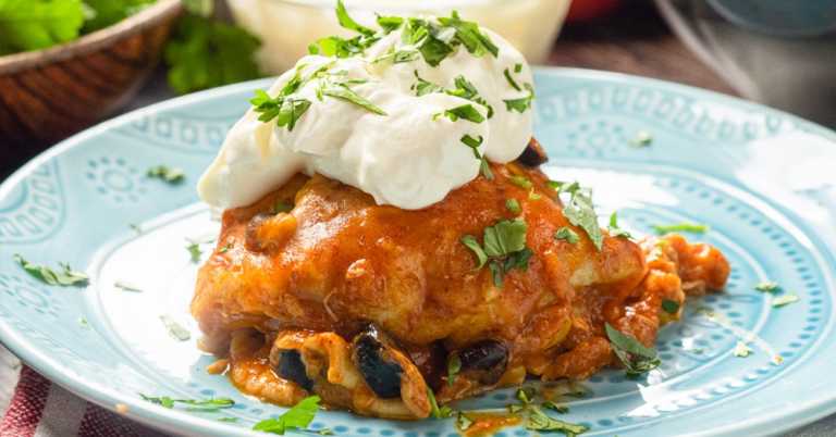 Slow Cooker Enchilada Casserole