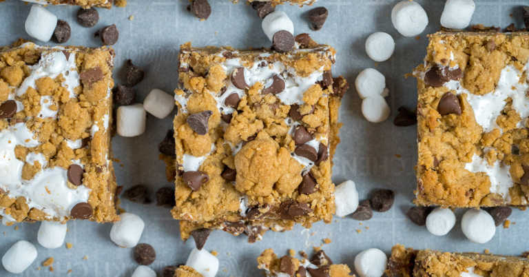 Fluffernutter Chocolate Chip Cookie Bars