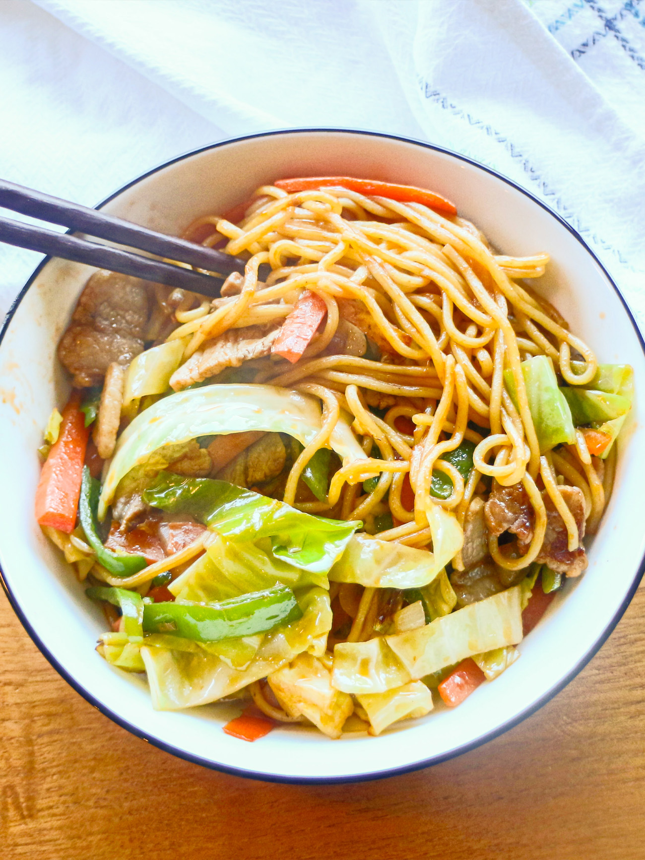 Yakisoba, Japanese Stir Fried Noodles | 12 Tomatoes