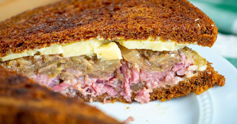 Corned Beef Sandwich with Guinness au Jus