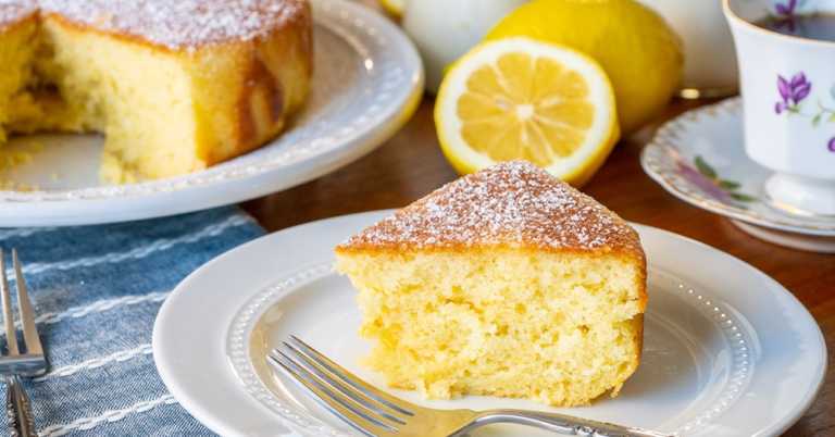 French Granny Cake (Gâteaux de Mamie)