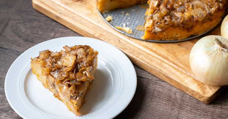 Amish Onion Cake
