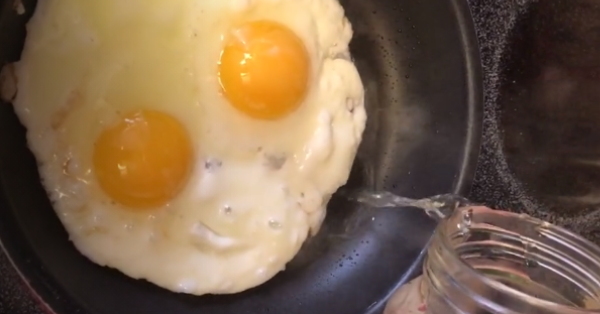 Woman Shares Controversial Hack To Fry An Egg Without Flipping It