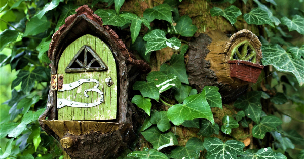 ‘Fairy Doors’ Are Appearing In A California Neighborhood