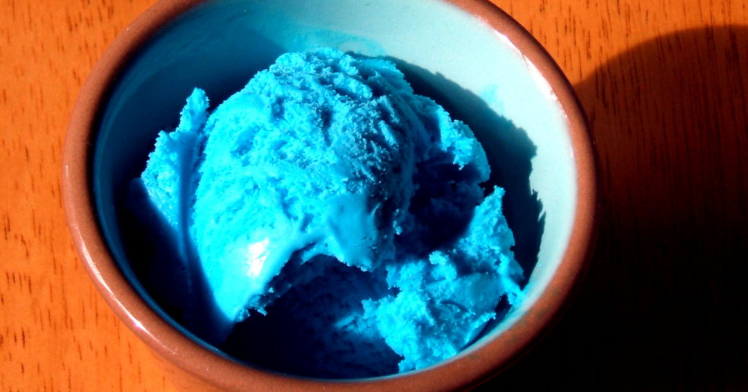 Researchers Discover A Way To Make Natural Blue And Green Food Dyes From Red  Cabbage