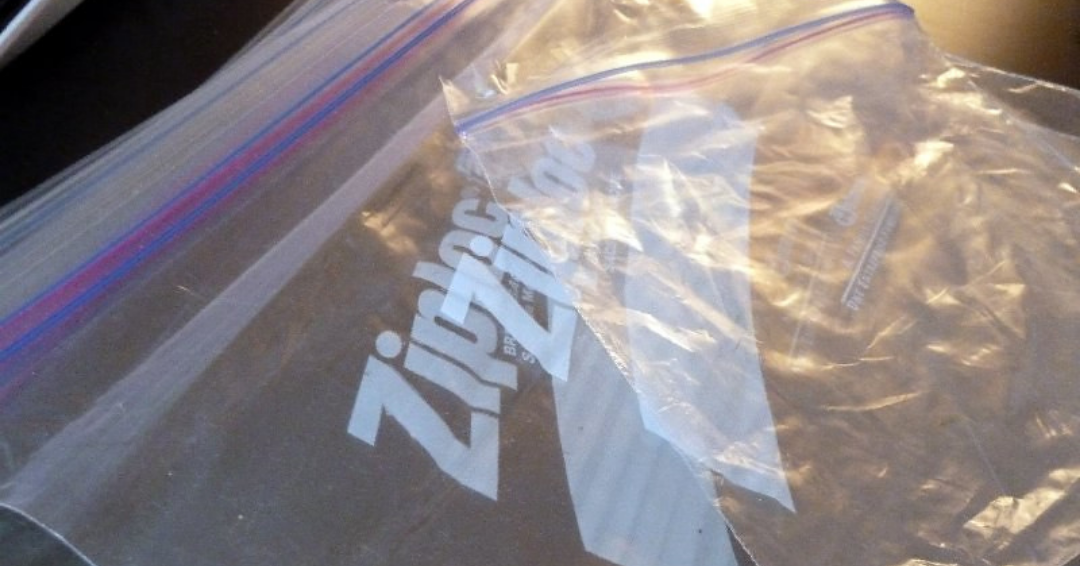 You can buy it on ! Unexpected ways to use Ziploc ~ Do you know that  there is a BIG SIZE!? ~, Gallery posted by u_ba_world