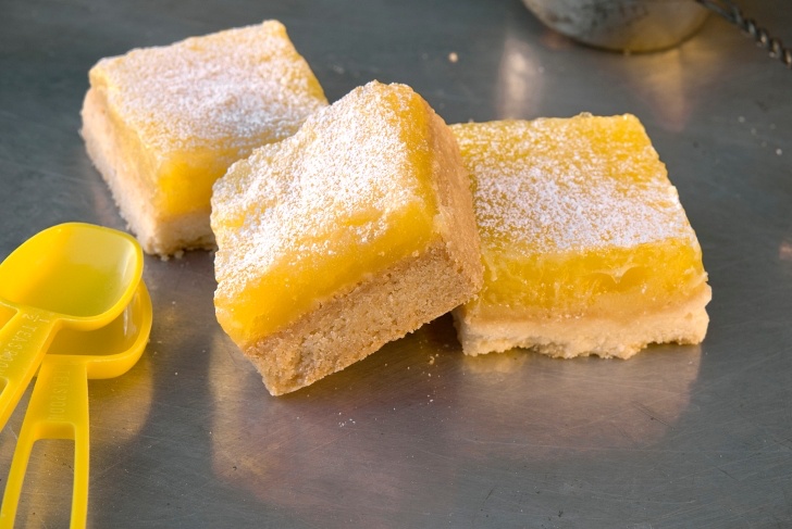 Easy Vegan Lemon Squares