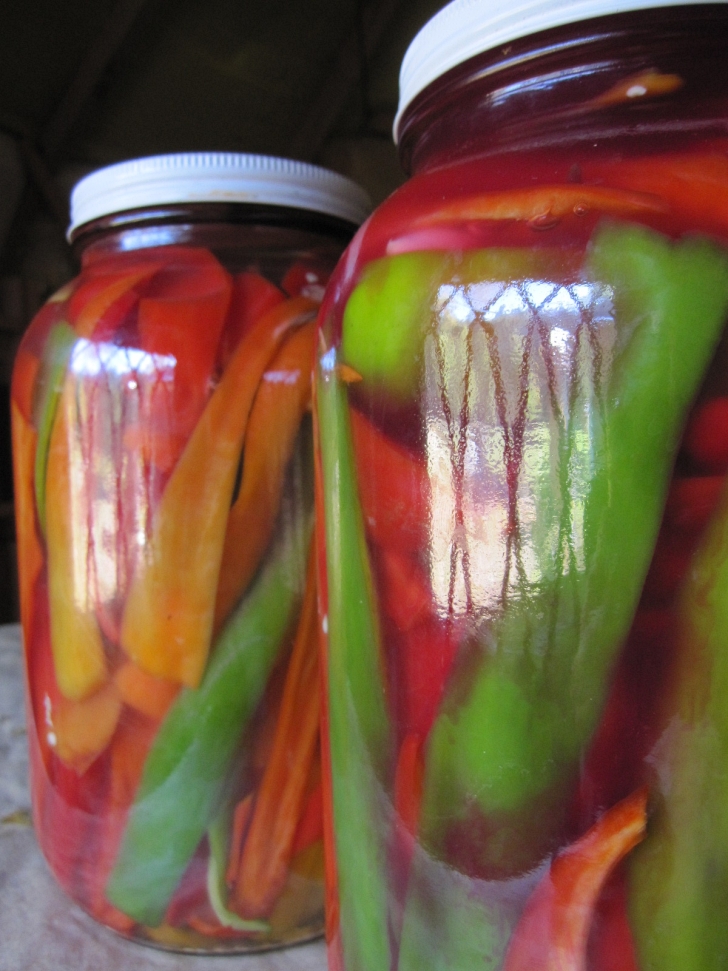 2 jars of pickled bell peppers