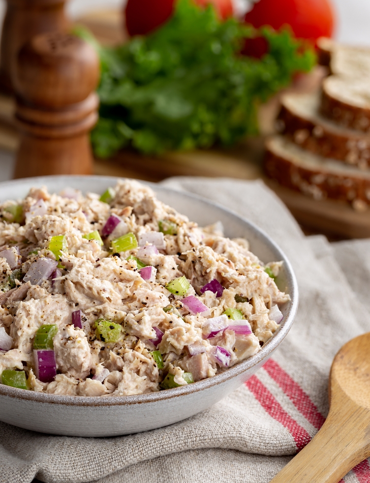 Greek-style tuna salad