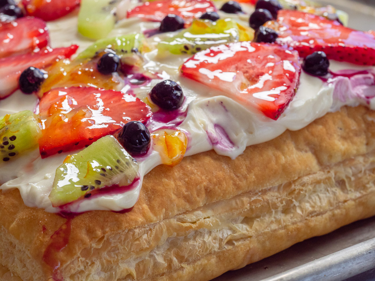 Puff Pastry Fruit Pizza