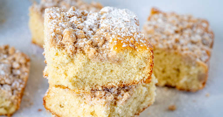New York Crumb Cake