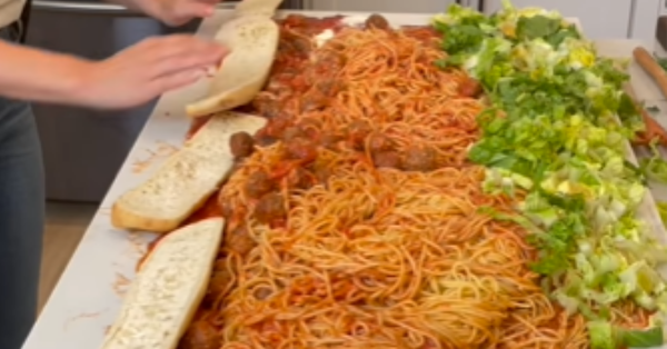 Pasta Lovers Are Loving The ‘Spaghetti Table’ That’s Going Viral On Social Media