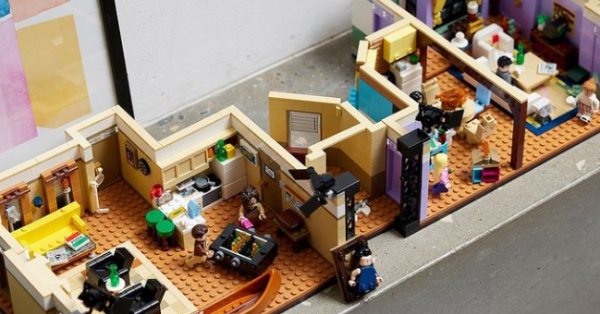 There’s A ‘Friends’ Lego Set Coming Out That Features The Apartments And Iconic Props