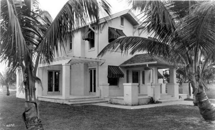 1920s house exterior