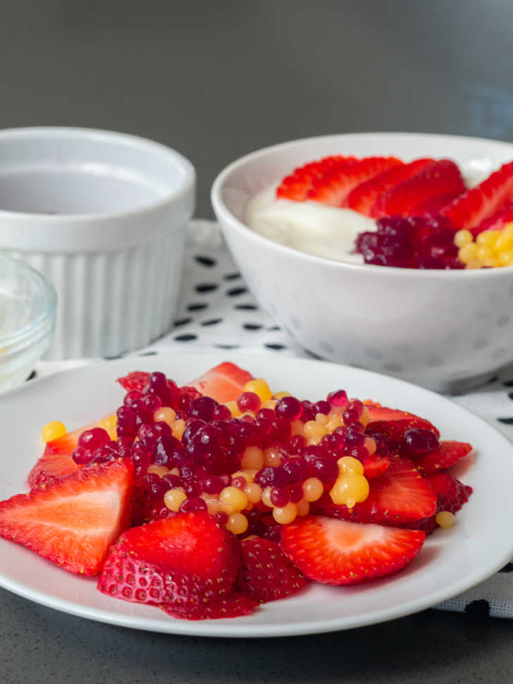 Fruit Caviar 12 Tomatoes