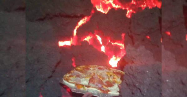 Man Bakes Pizzas In The Lava Of A Volcano
