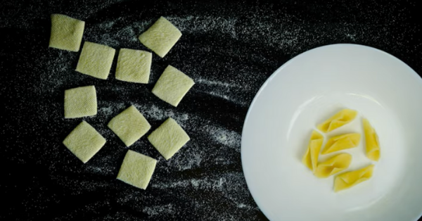 Scientists Have Created A Flat Pasta That Turns Into 3D Shapes When Cooked