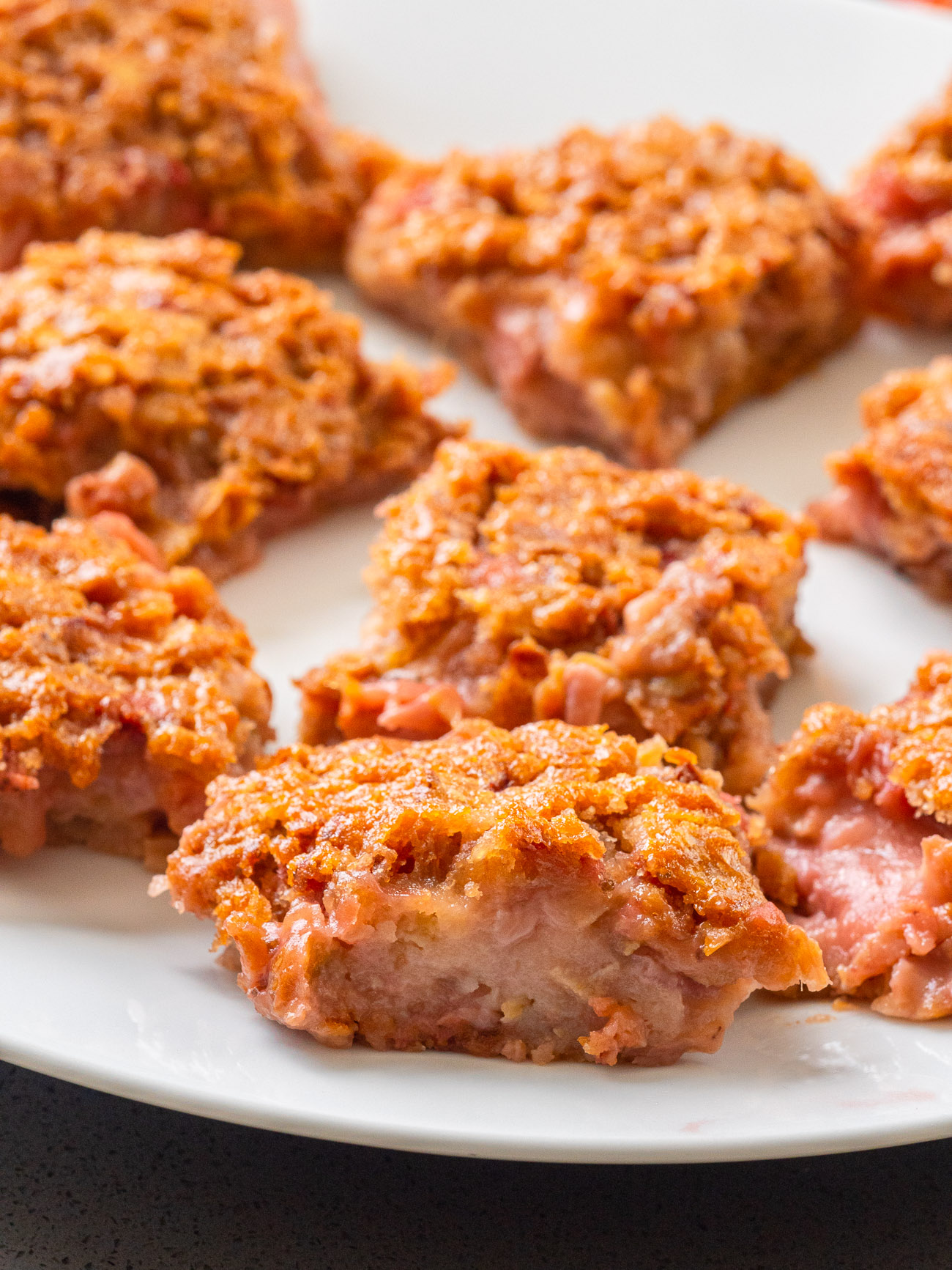 Strawberry Rhubarb Blondies