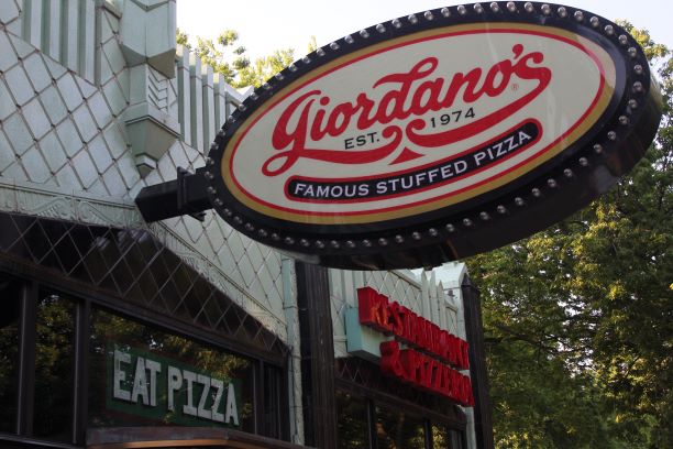 Giordanos Pizza