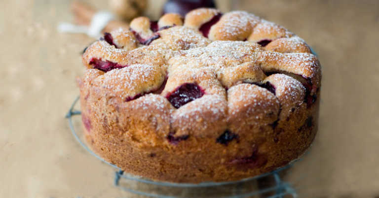 Classic Plum Cake