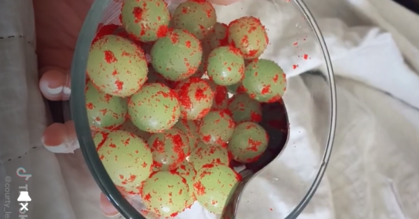 How To Make TikTok’s Two-Ingredient ‘Candy Grapes’