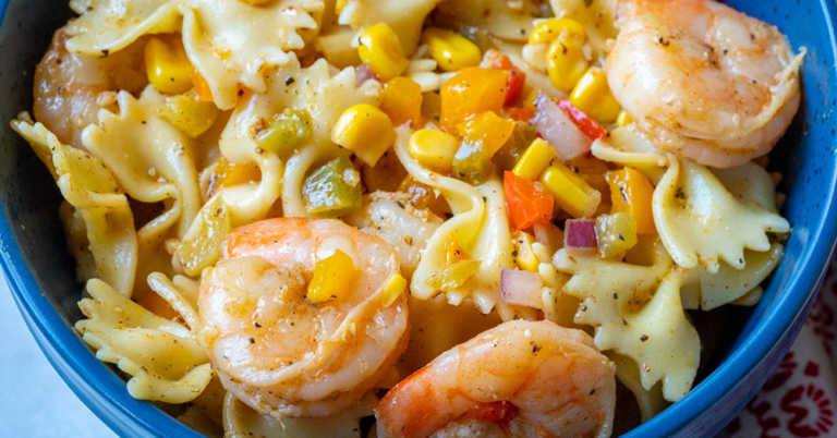 Shrimp Fajita Pasta Salad