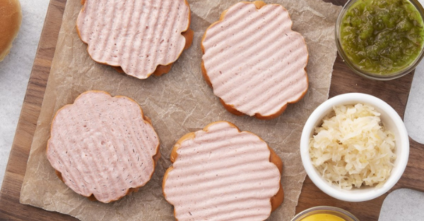 The Internet Can’t Get Over These Flat, Round New Jersey Hotdogs