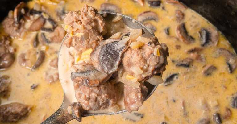 Slow Cooker Swedish Meatball Soup