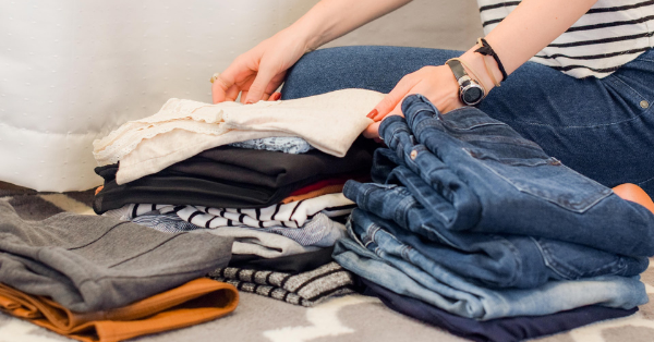 How To Fold A T-Shirt In 2 Seconds Flat