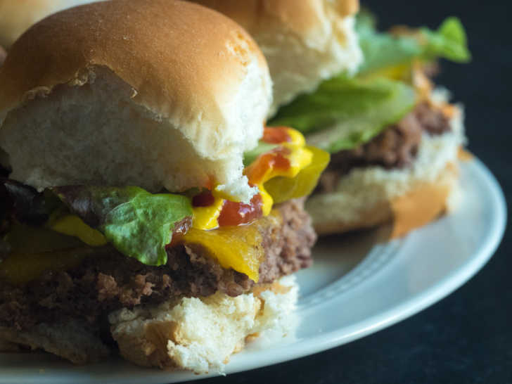 Sheet-Pan-Cheeseburger-Sliders