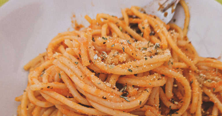 Slow Cooker Cheesy Buffalo Chicken Pasta
