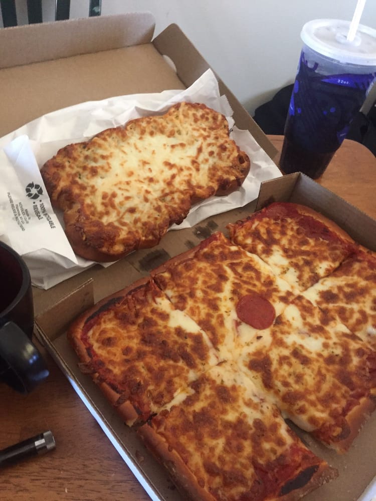 Garlic Bread and Pepperoni Pizza