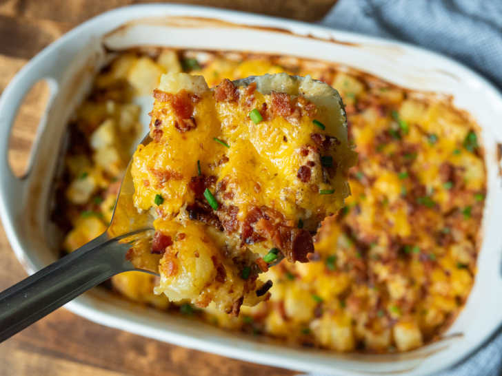 Top down of cheesy baconn ranch potato casserole